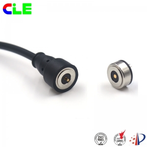 Magnetic usb cable connector with charging